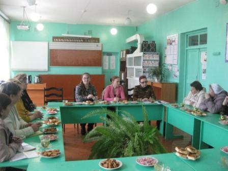 Час  общения  с  законными  представителями-опекунами в школе "10 Кузнецка.