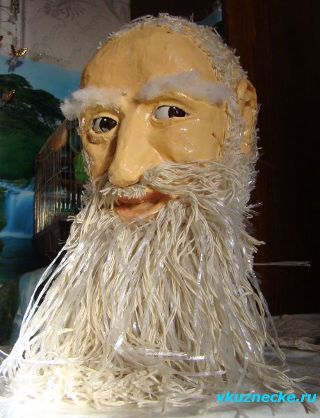 Голова будущей  дачной скульптуры Старик Хоттабыч